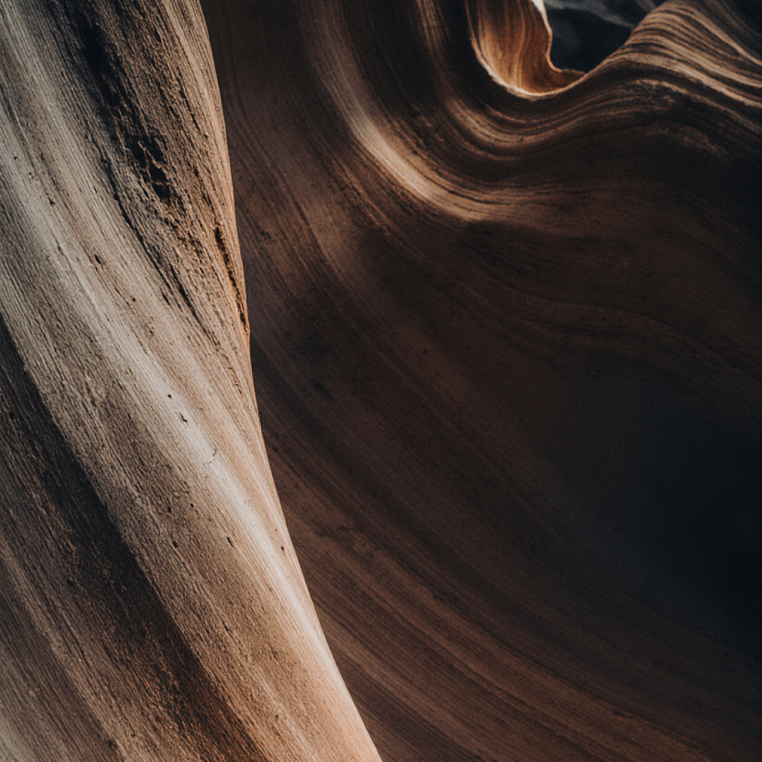 Artystyczny detal kompozycji zapachowej – elegancki akcent wkładu zapachowego Nuance